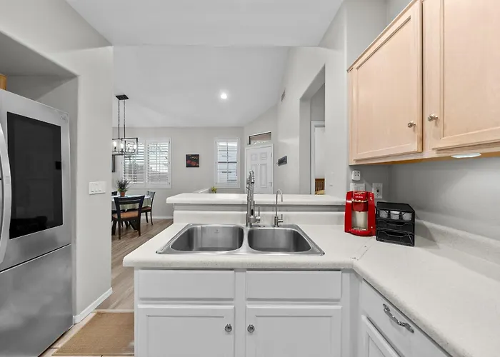 Holiday home Patio, Grill & Pool Access: Family Retreat In Mesa